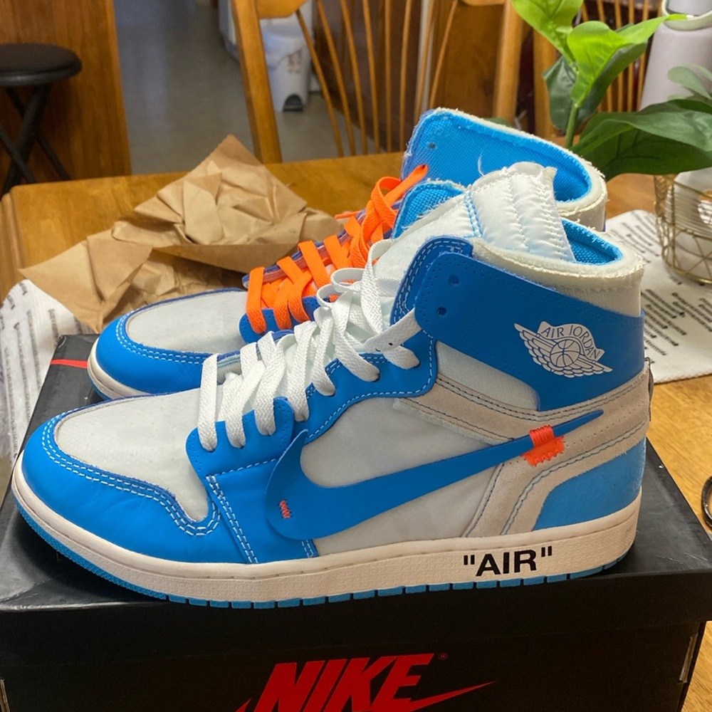 Jordan 1 off white